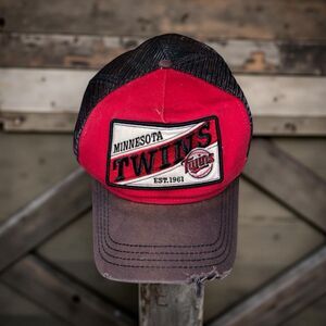 New Era Minnesota Twins Logo Baseball Hat Distressed Trucker Snapback Hat